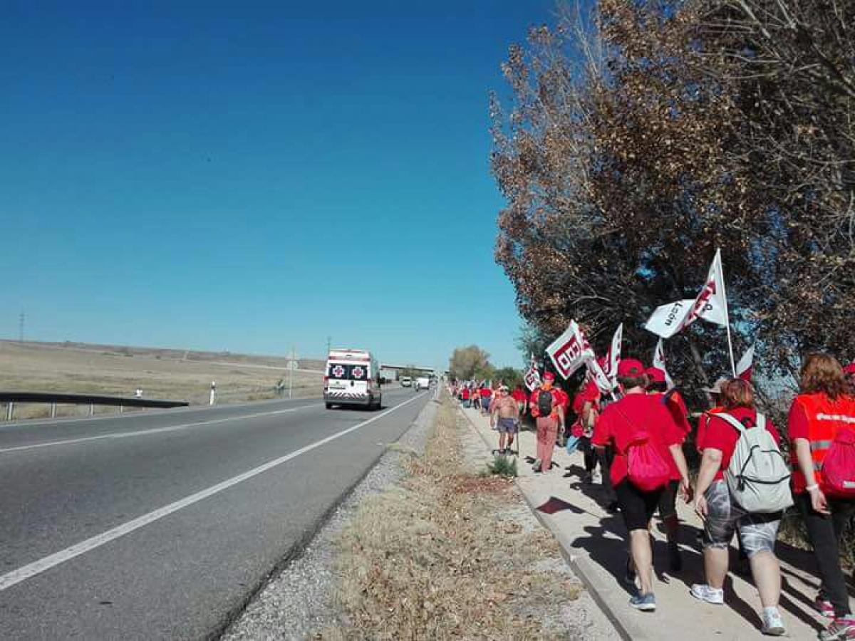 La marcha del da 6 de octubre camino de Segovia