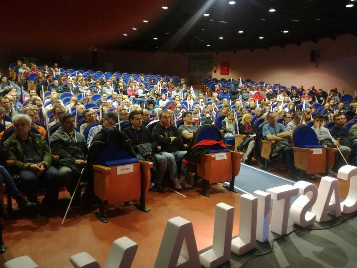 Asamblea en Burgos con el secretario general de CCOO, Unai Sordo