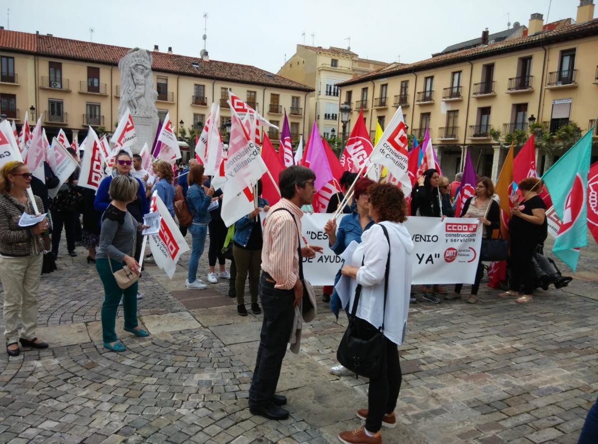 Protesta Ayuda a domicilio en Palencia.