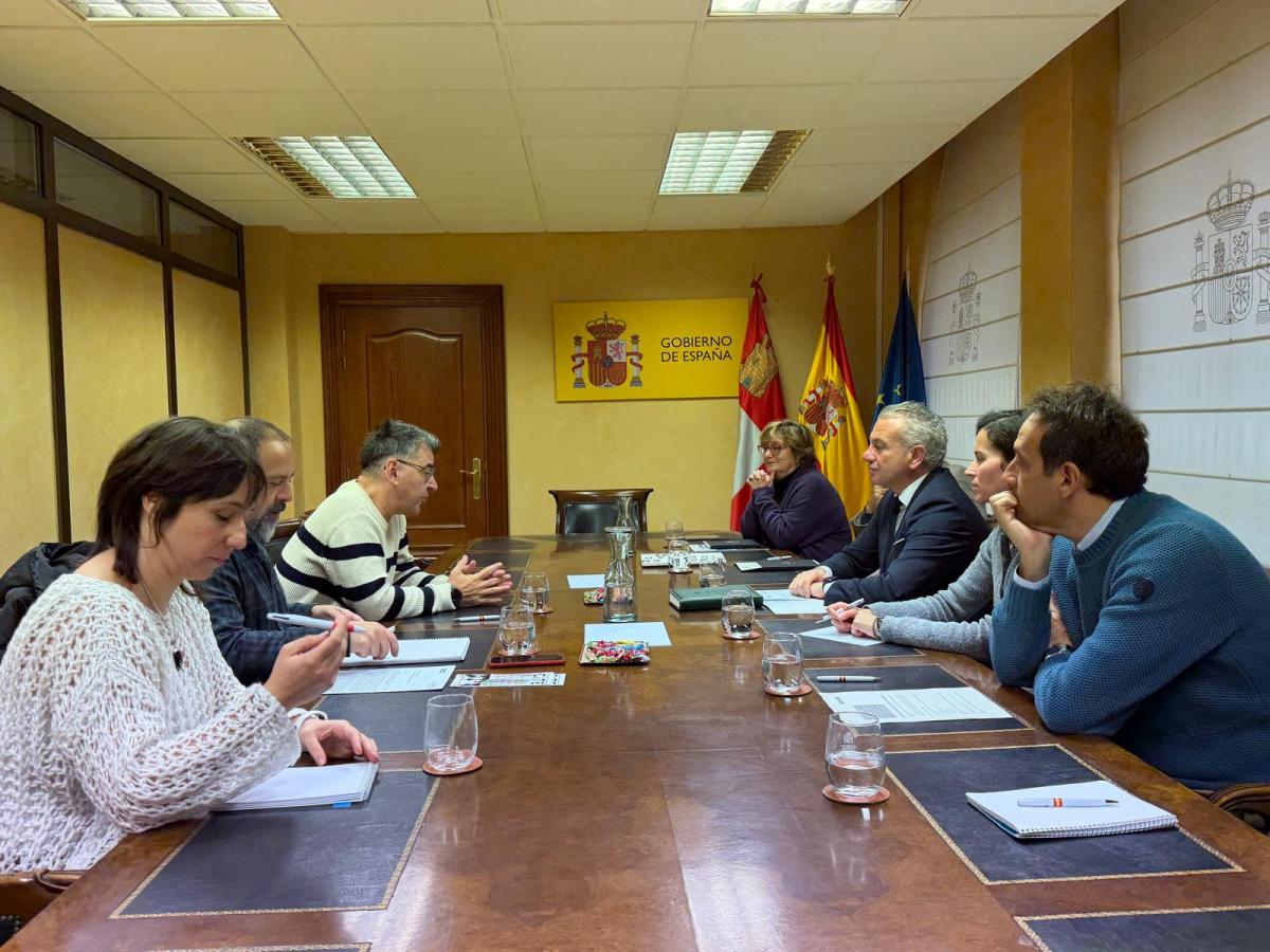 Reunión con Delegación de Gobierno
