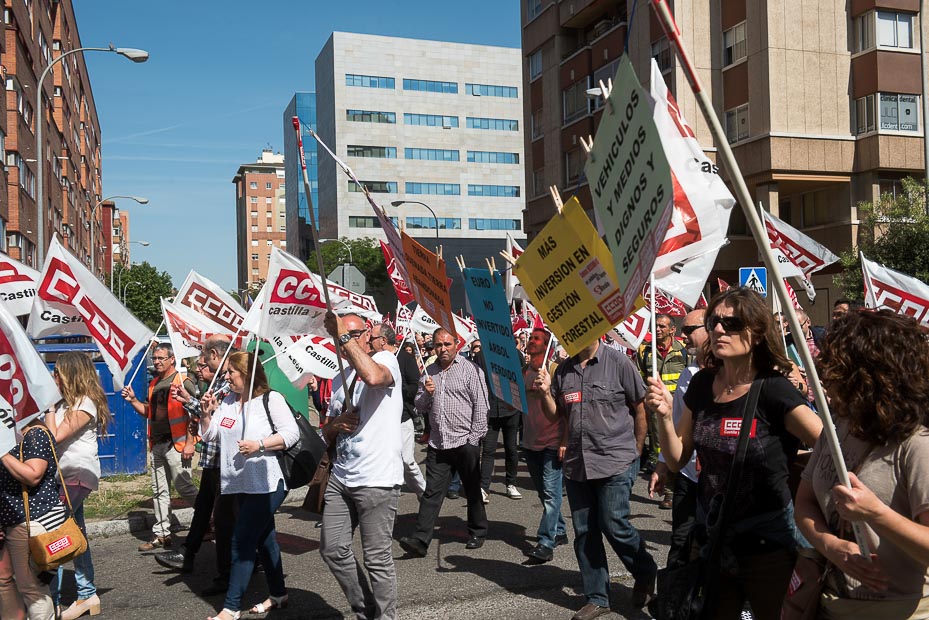 Manifestación en Valladolid para exigir un operativo de incendios todo el año