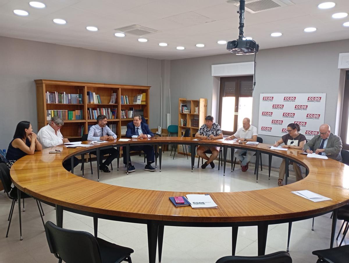 Firma convenio comercio Salamanca